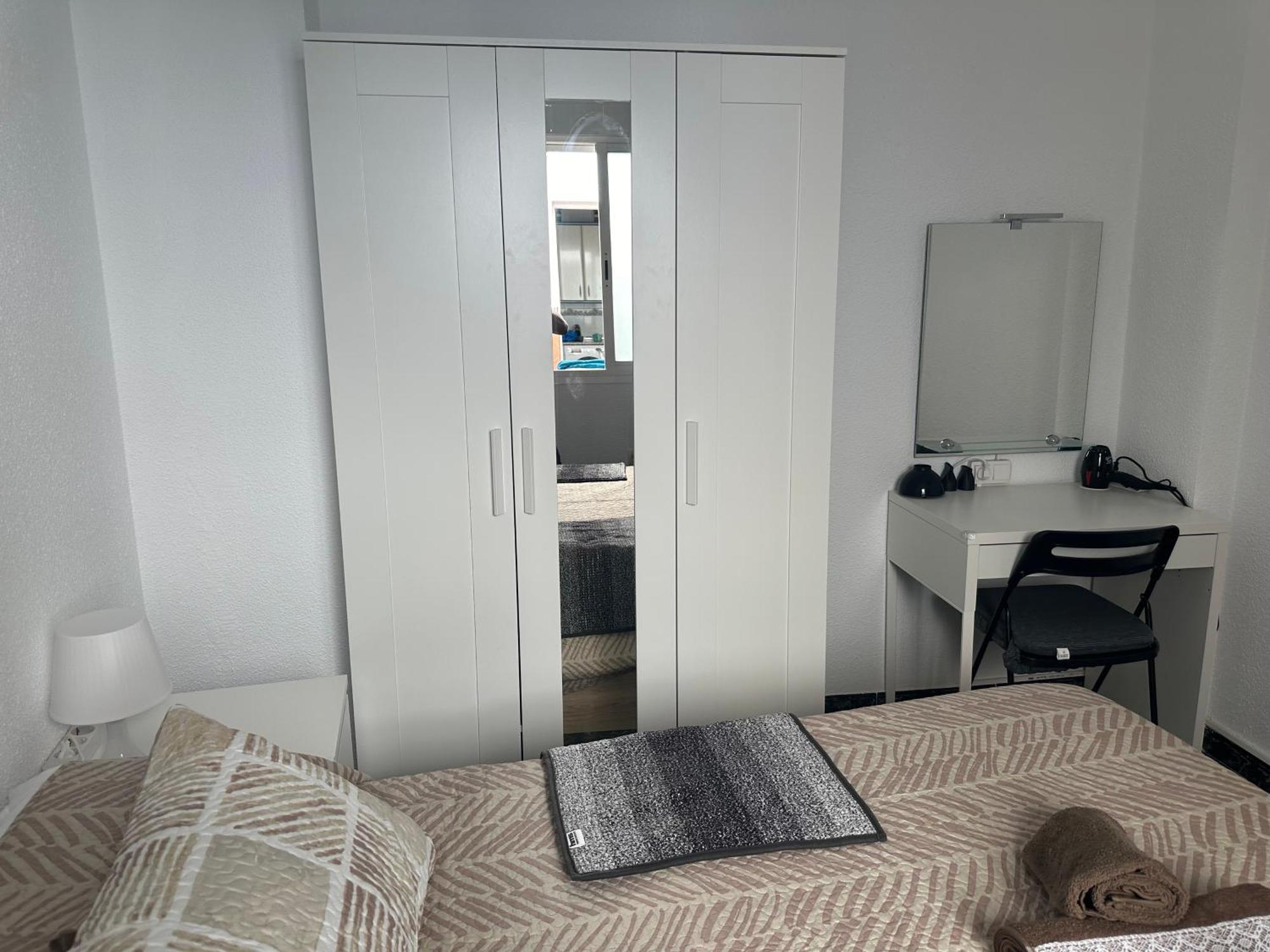 Almeria Centro Habitacion Privada En Apartamento Compartido Zewnętrze zdjęcie