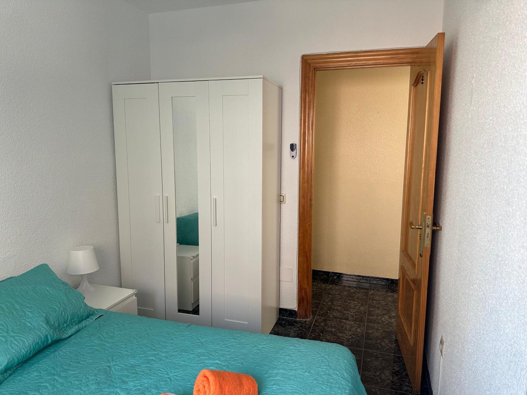 Almeria Centro Habitacion Privada En Apartamento Compartido Zewnętrze zdjęcie