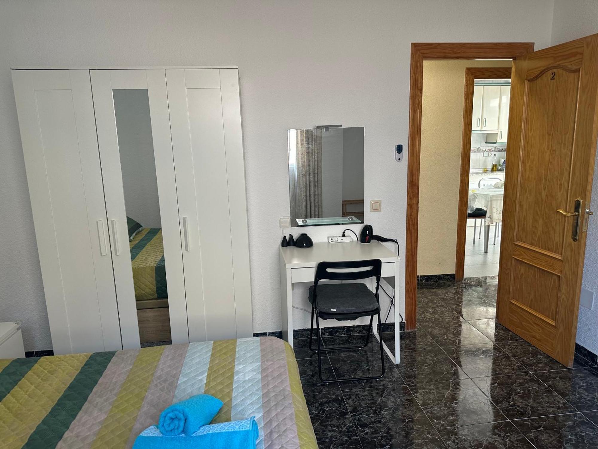 Almeria Centro Habitacion Privada En Apartamento Compartido Zewnętrze zdjęcie