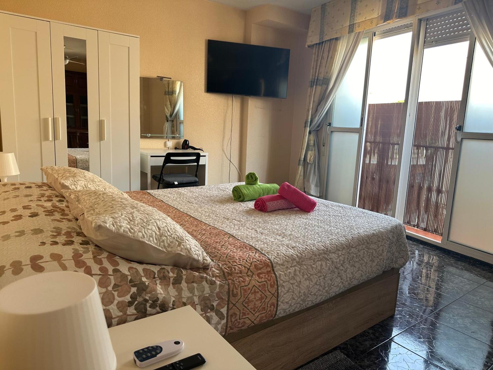 Almeria Centro Habitacion Privada En Apartamento Compartido Zewnętrze zdjęcie