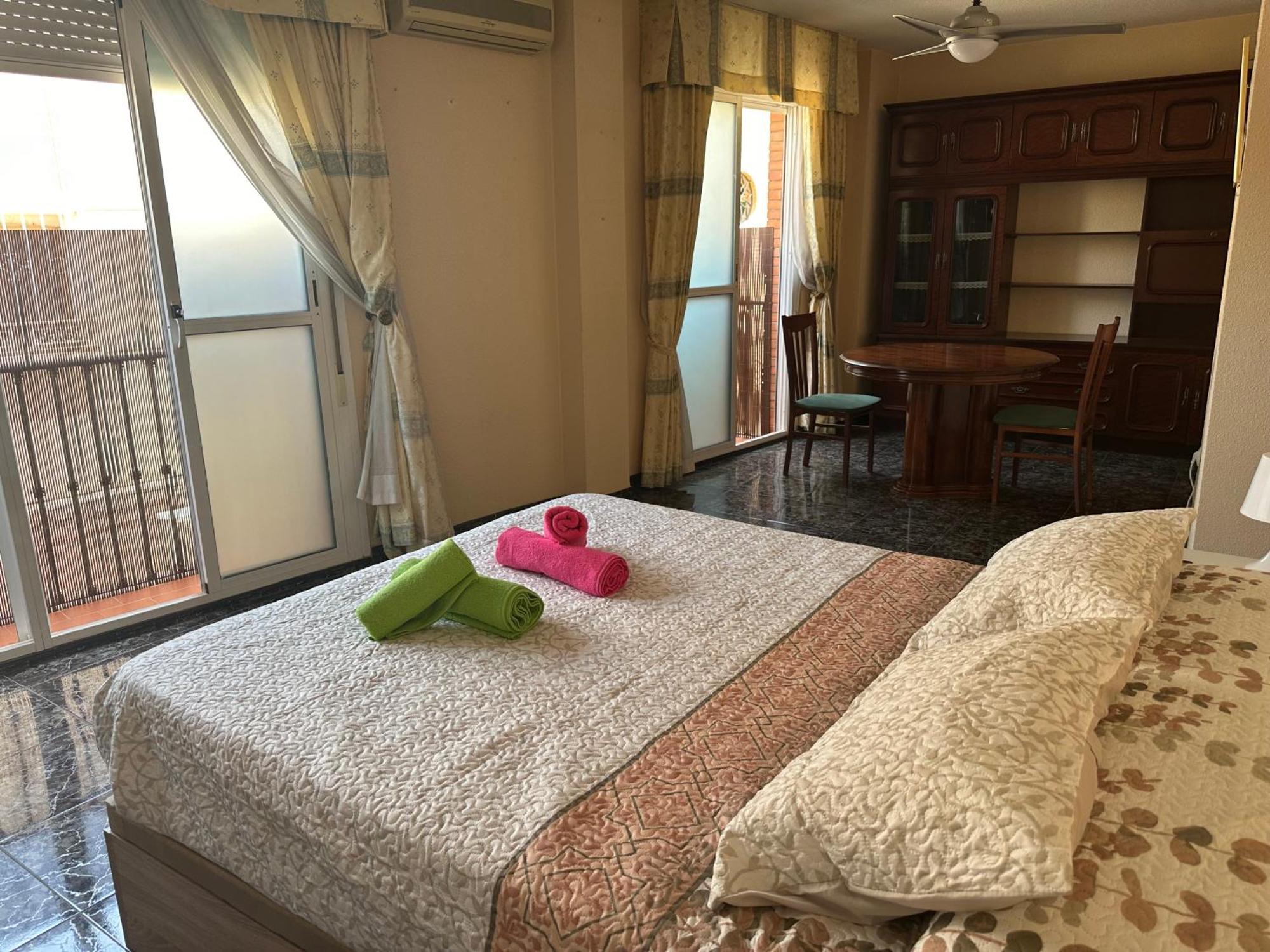 Almeria Centro Habitacion Privada En Apartamento Compartido Zewnętrze zdjęcie