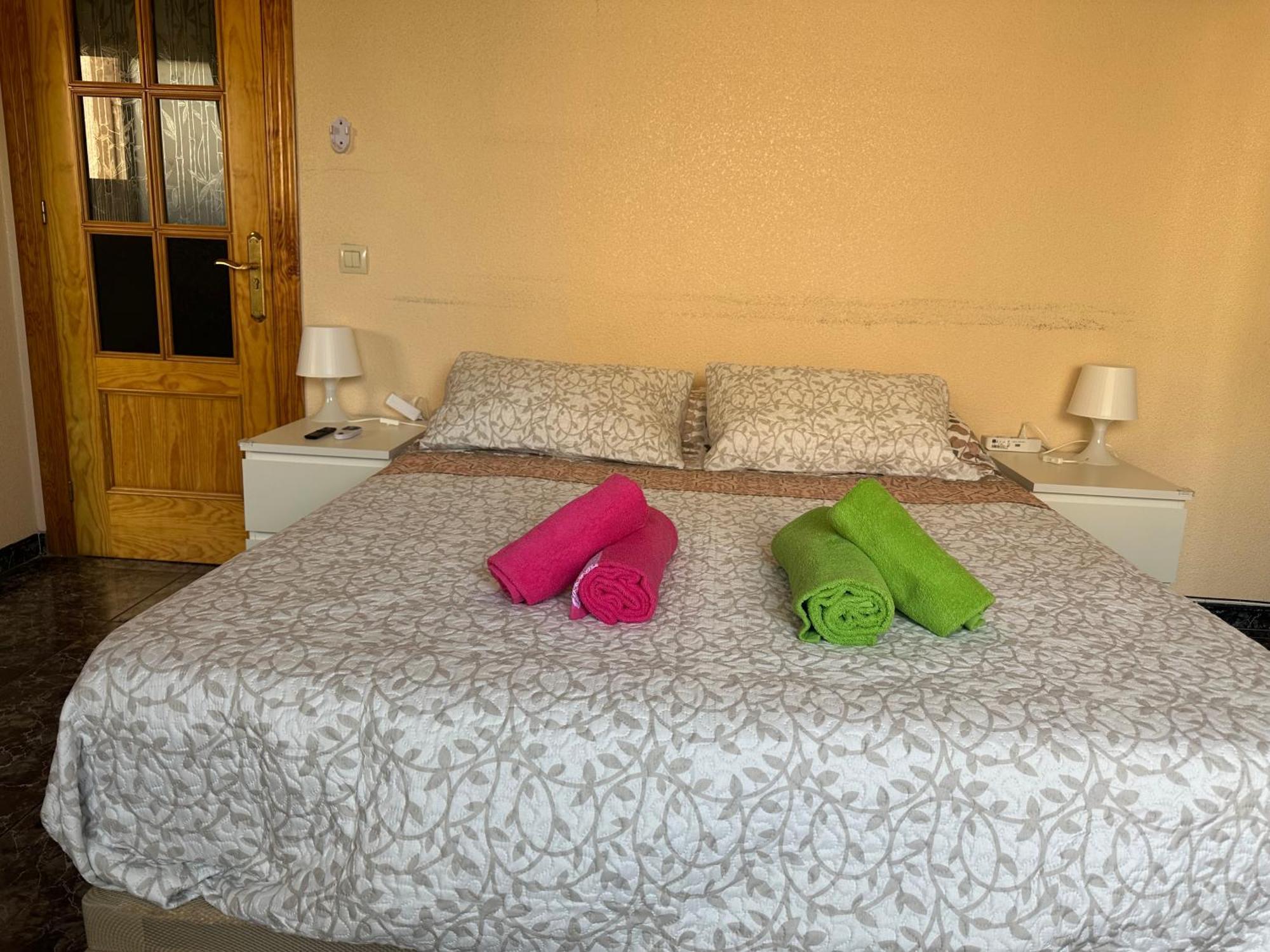 Almeria Centro Habitacion Privada En Apartamento Compartido Zewnętrze zdjęcie