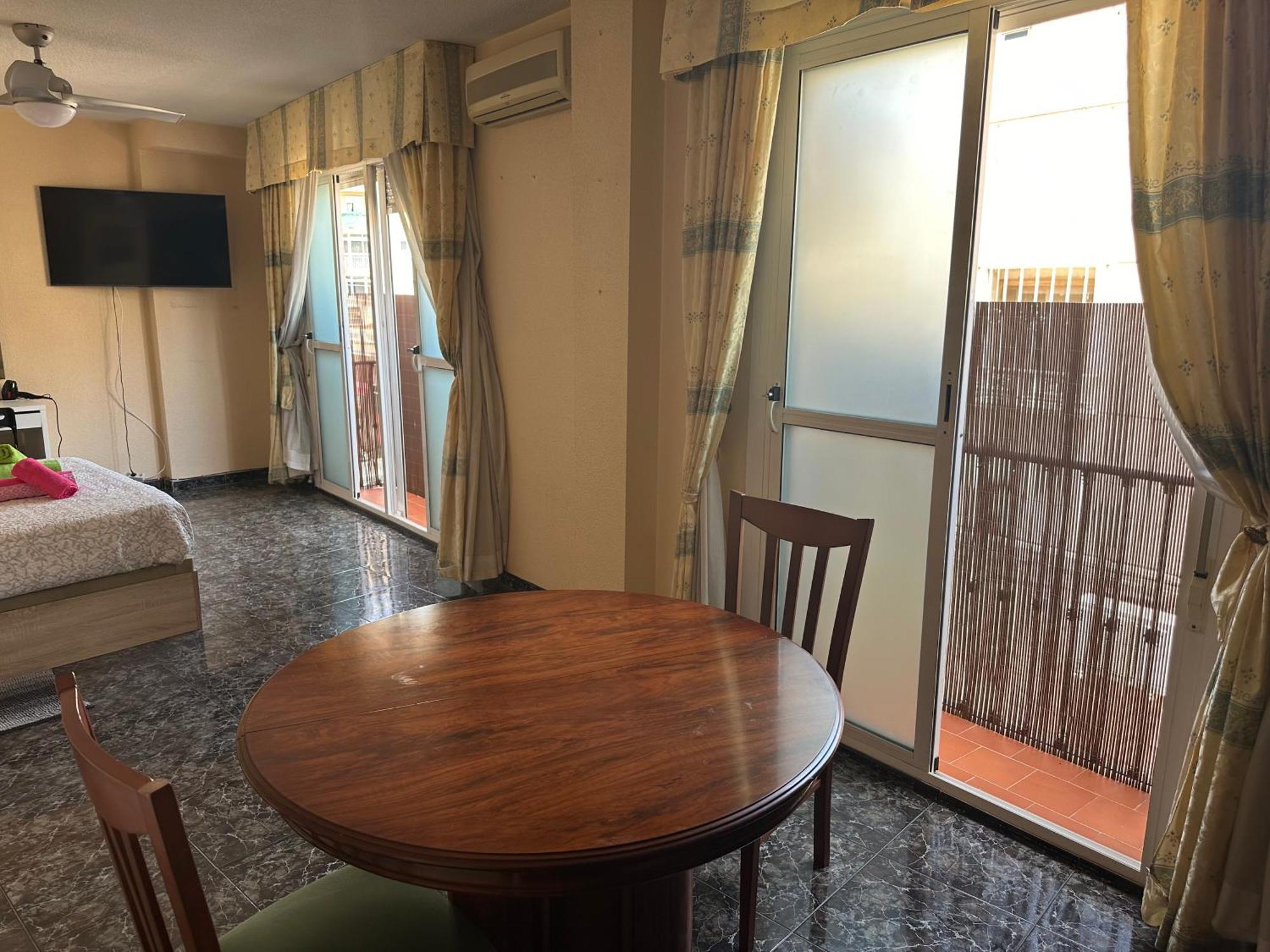 Almeria Centro Habitacion Privada En Apartamento Compartido Zewnętrze zdjęcie