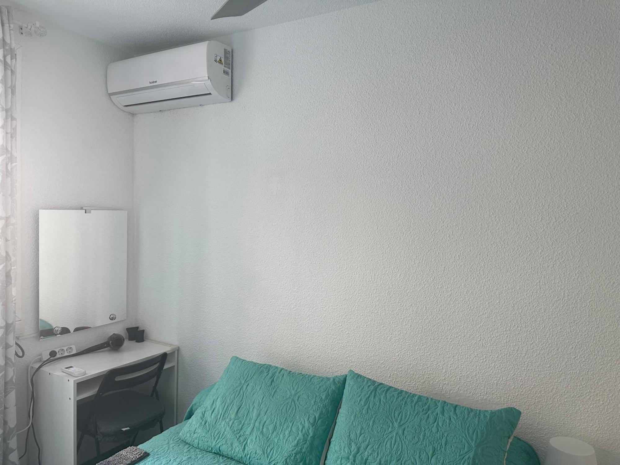 Almeria Centro Habitacion Privada En Apartamento Compartido Zewnętrze zdjęcie
