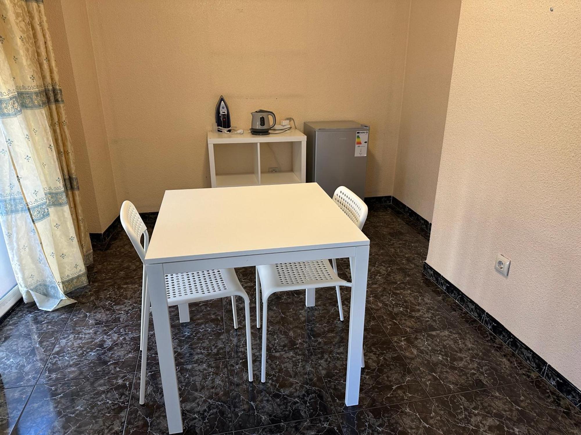 Almeria Centro Habitacion Privada En Apartamento Compartido Zewnętrze zdjęcie
