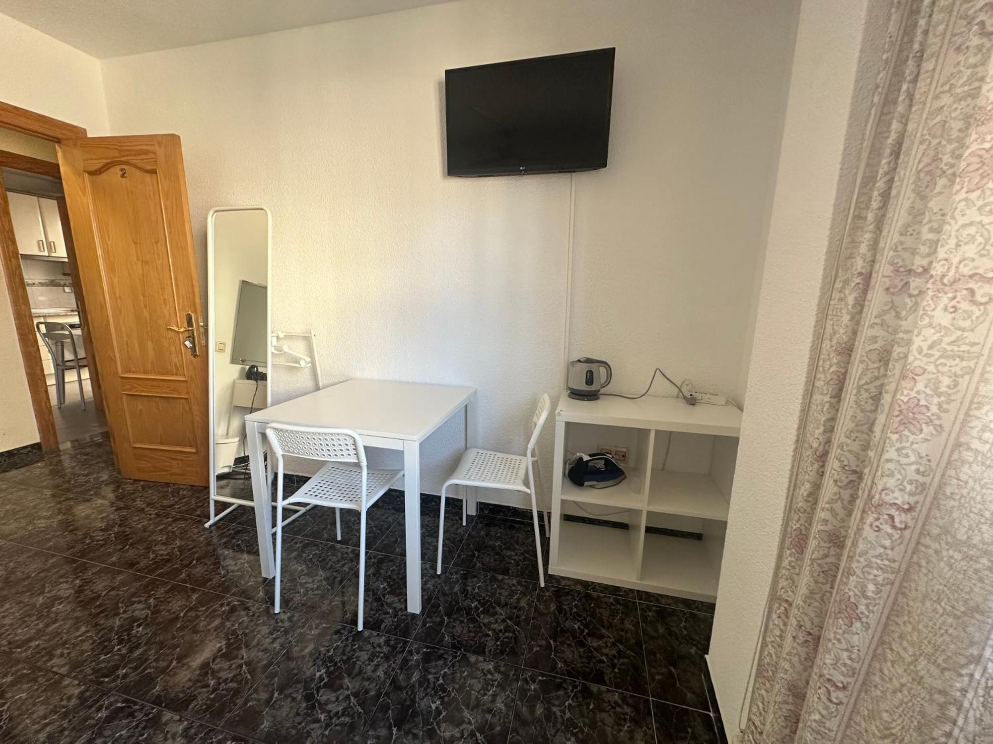 Almeria Centro Habitacion Privada En Apartamento Compartido Zewnętrze zdjęcie