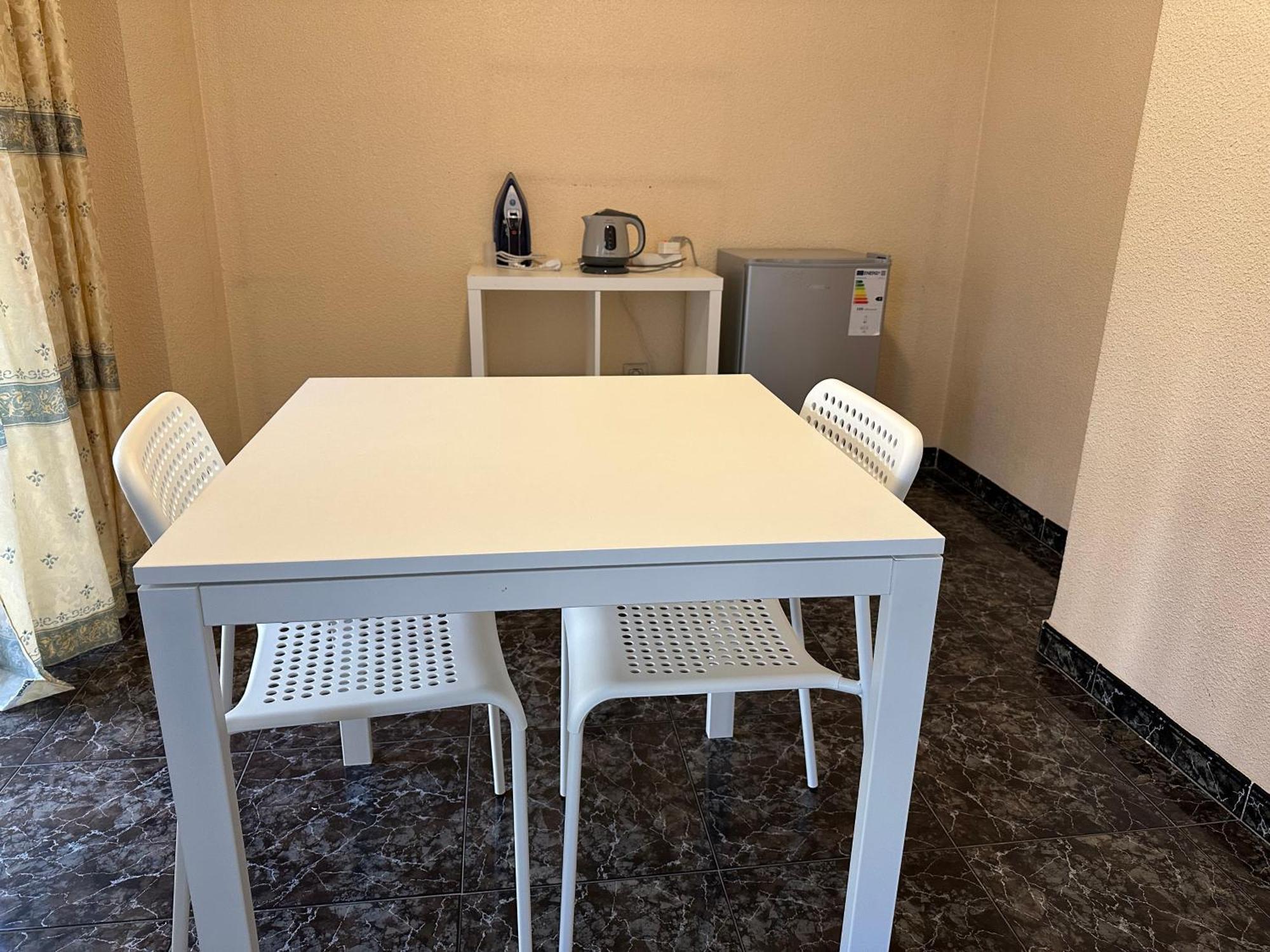 Almeria Centro Habitacion Privada En Apartamento Compartido Zewnętrze zdjęcie